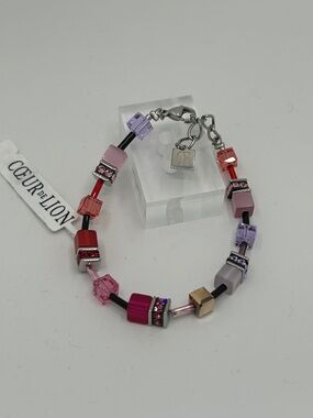 NWOT COEUR DE LION Pink & Red Cube Bead Bracelet
